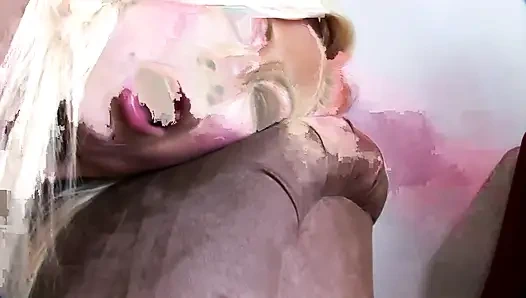 Riesiger großer schwanz für die kleine schlampe