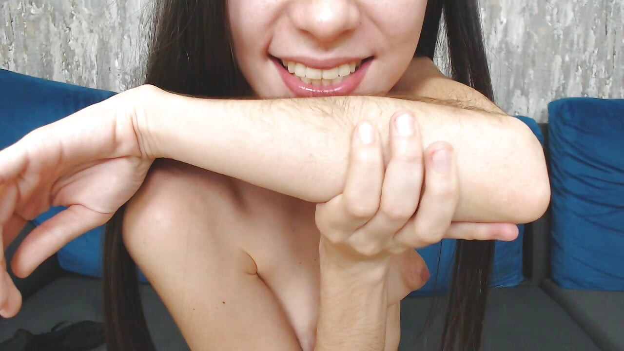 Fetiș cu brațe păroase, îți arăt brațele păroase pentru dragostea mea