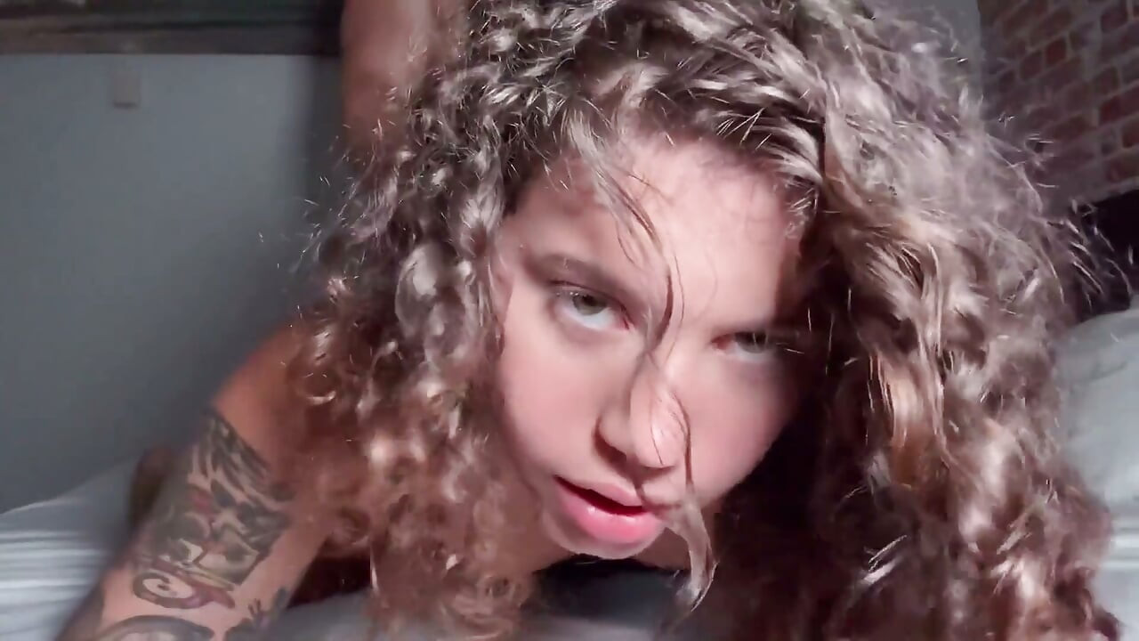 Curly Hair with a Big Booty Got a Nice Facial and Creampie