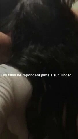 Preliminaires lesbos dans la cuisine