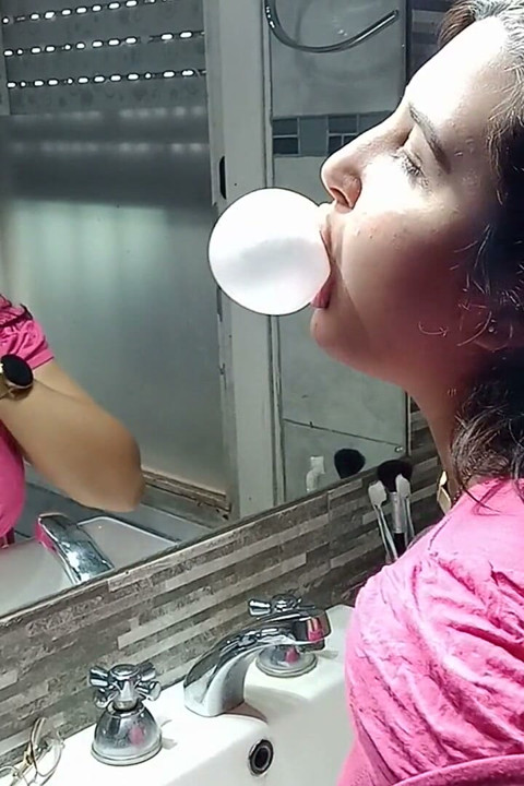 Bubblegum Chewing at Mirror - Bunny Looner