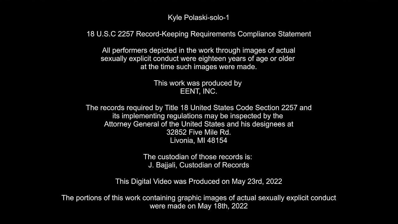 金发 twink 无法决定是玩弄他紧致的菊花还是他的鸡巴