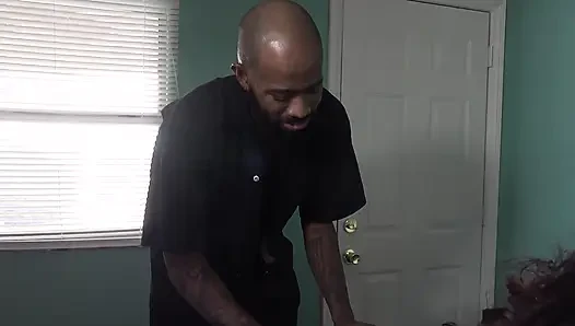 Horny for the Handyman