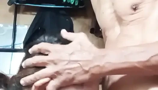 Pantatku lagi-lagi muasin kontolku
