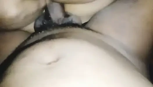 Azgın kızın sıkı kıllı amcığı sert sikiliyor Hindistan misyoner porno xham