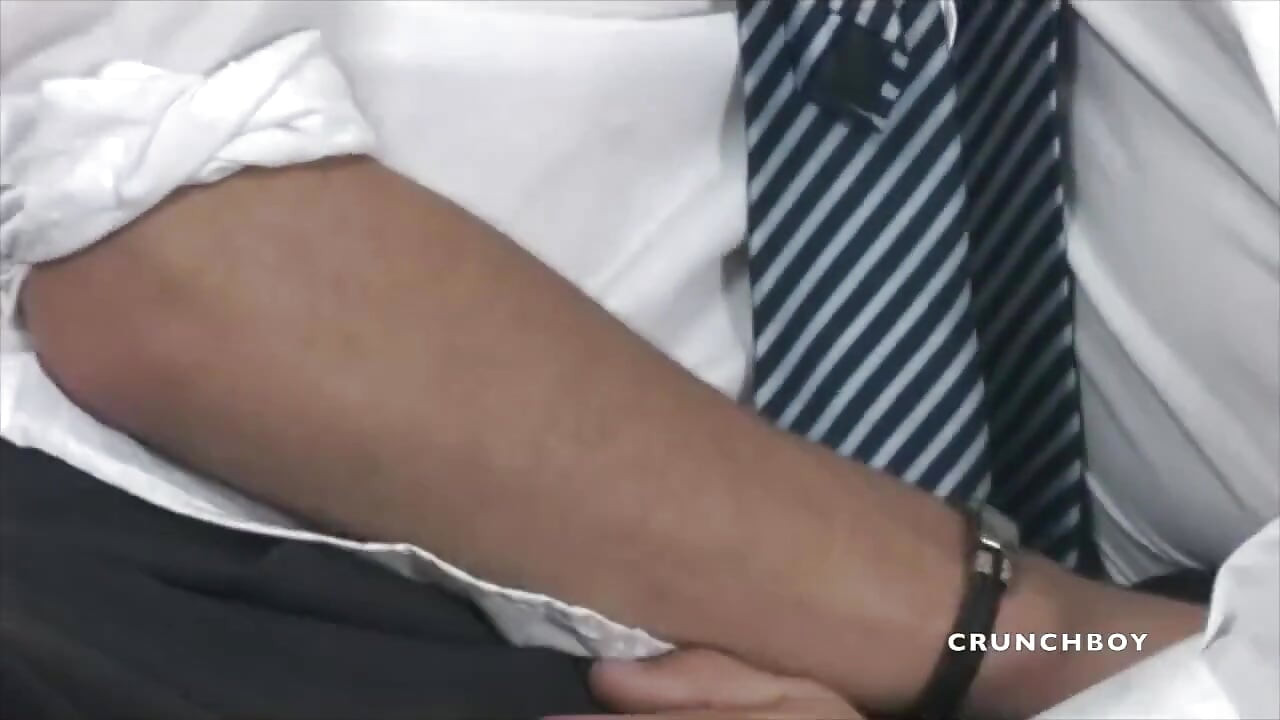 Student heterosexual îți fute prietenul după ore