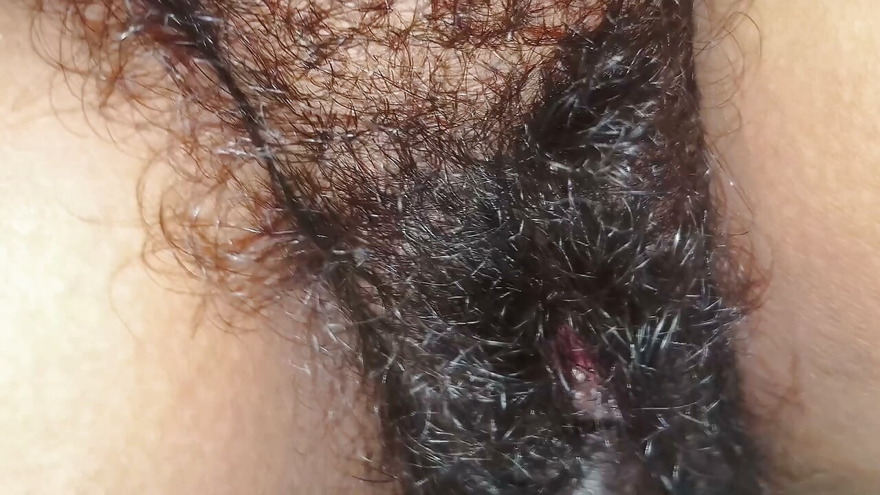 Gujju bhabhi ne rat me devar ke kale lund ke maje liye part 3