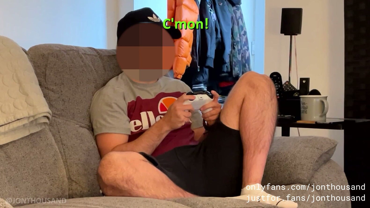 Str8 chàng trai chỉ huy con cu và đít (có phải là một người bán ở cuối?!)