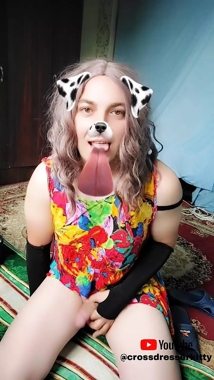 TRAVESTITO DELLA TUA VITA CALDA E CARINA GATTINO SBORRATA PER TE GAMBE CARINE CARAMELLE EFFEMINATO