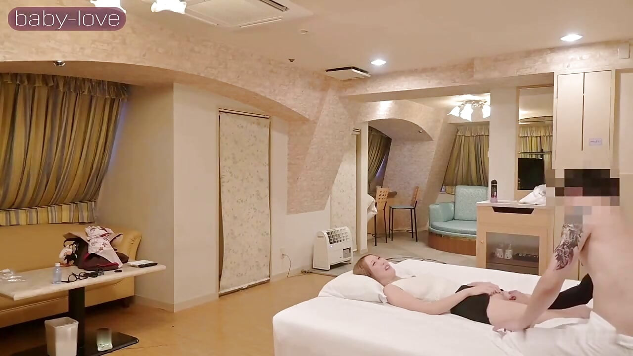 Uncensored Gal Esthetician: Dirty Service Drains Every Last Drop Then Creampie
