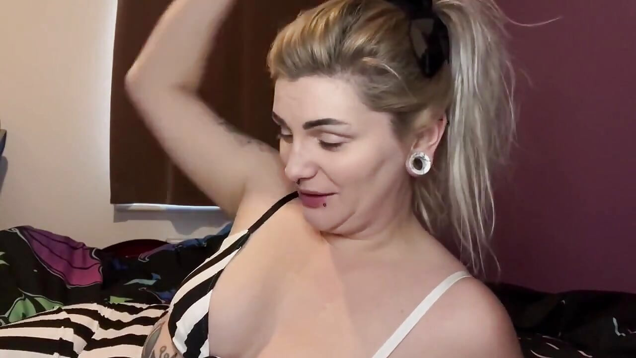 Josh Fucks His Best Friends Step-mom