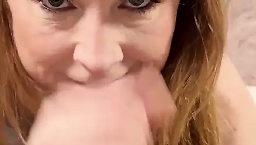 POV Waking up to a Good Throaty Face Fucking and Mouthful of Cum