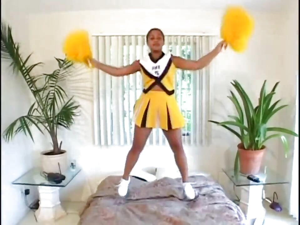 Big boobs black cheerleaders in action (Full original movie.)