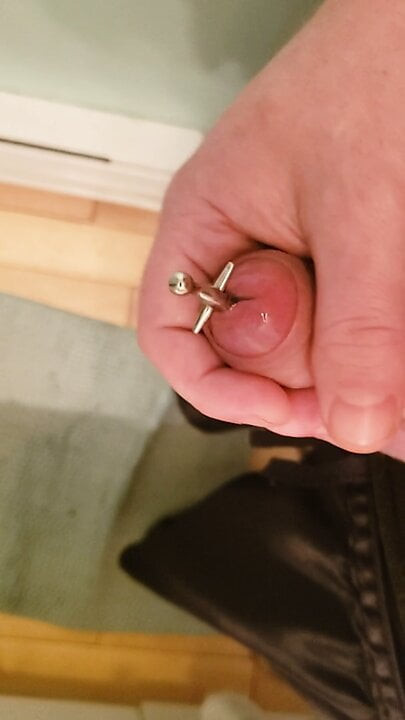 Sounding 6mm and masturbating