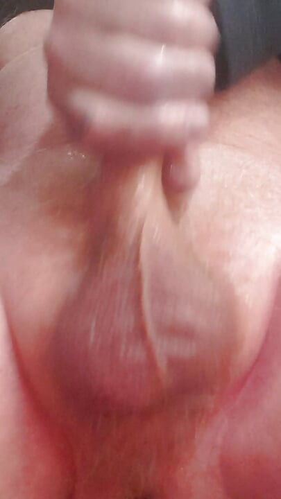 My Tiny Dick Gliding Pee
