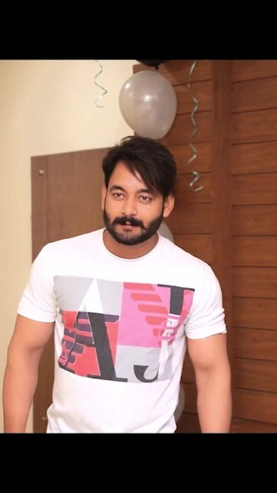 Vruće indijske cure zavedene i jebane ogromnim kurcem, puni hindi zvuk | Isječak 2