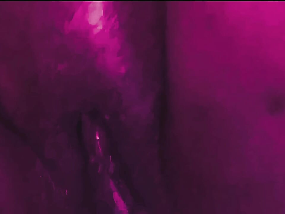 مادرخوانده پسرناتنی را که کونش را می کنه تحریک می کند
