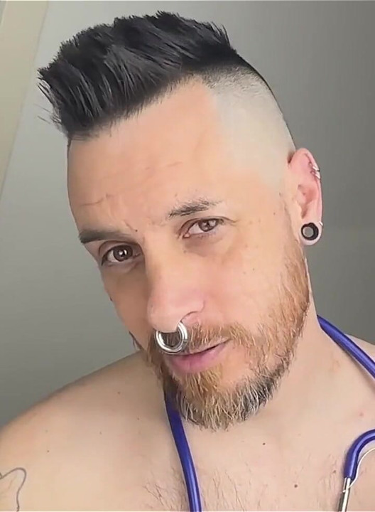 Asmr - dr. Max este obsedat de tine