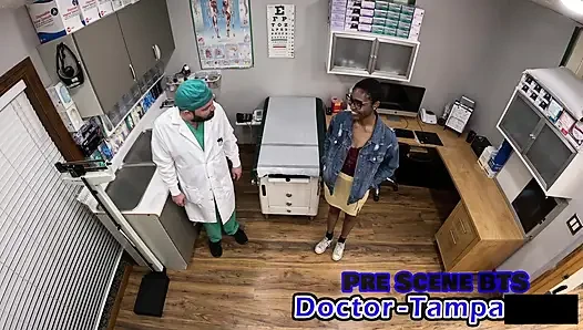 Dr tampa - fisik pintu masuk universitas tampa - daisy mynx