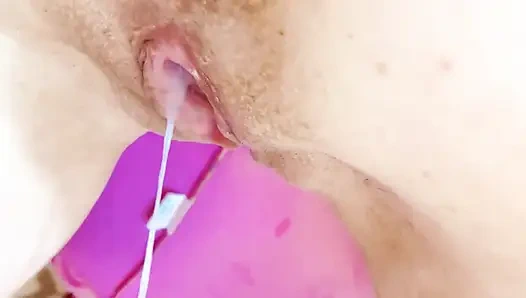 The Wife Dressed up and Demanded to Cum Inside Her Gaping Pussy