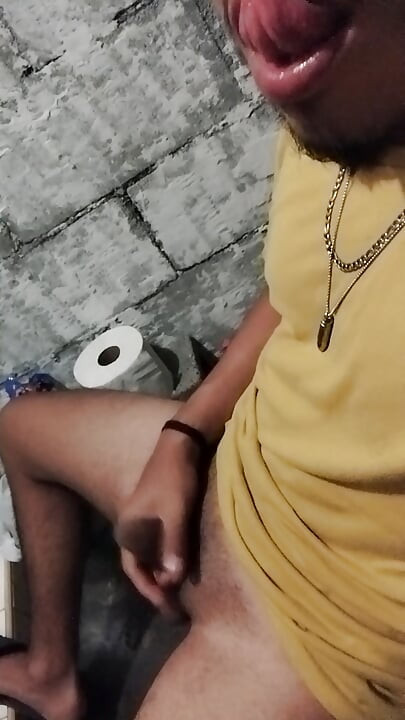Banyoya katıl