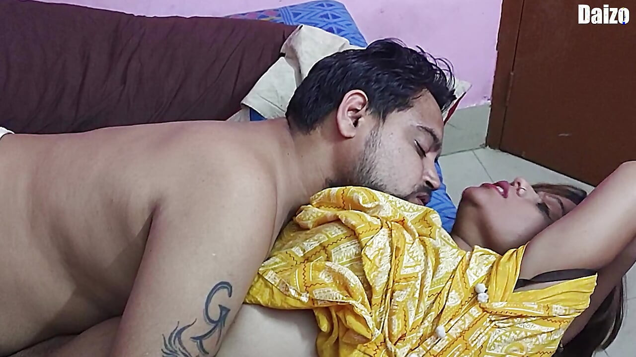 Indijska udana žena jebana od svog dewara sa spermom u usta