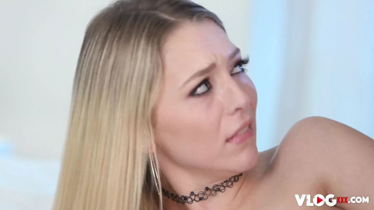 Slender blonde Lily Larimar deep fuck behind the scenes