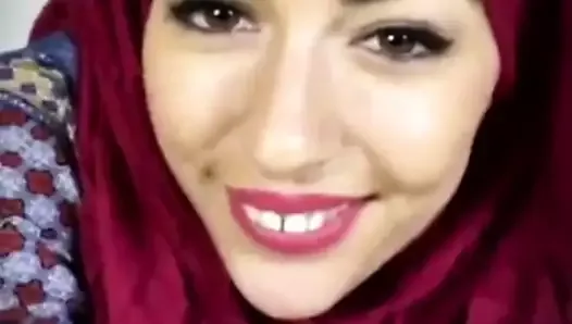 ZeiraMuslim CKXGirl Hijabi Webcam Show