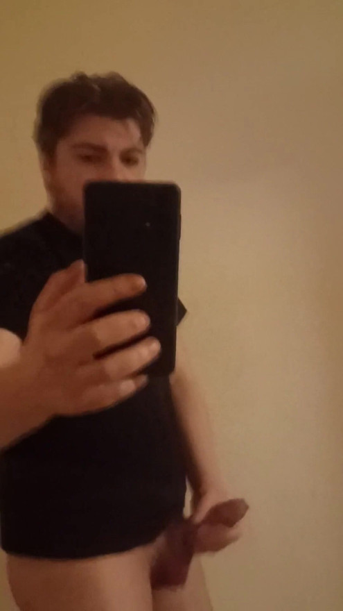 Adam, 26, UK, & Bi. 7 inches, self hit in balls humiliation