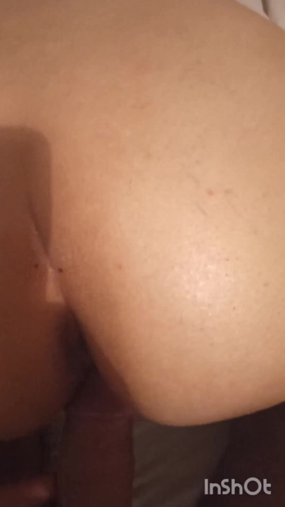 Turkish housewife gets massage at home | Clip 2