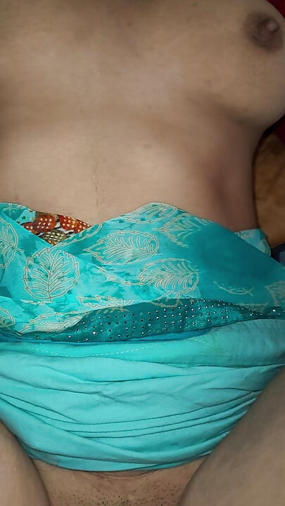 Bom momento para foder dona de casa indiana sunita do interior quente bhabhi