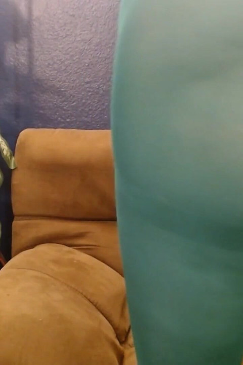 Wysadzanie w górę Lizanie St. Patties Day Green Balony w ciasnych