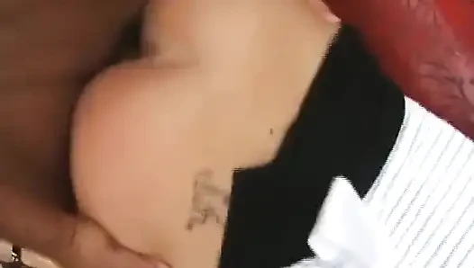 Das ist blonde MILF aus Deutschland, die gerne eine große ladung auf ihr gesicht bekommt
