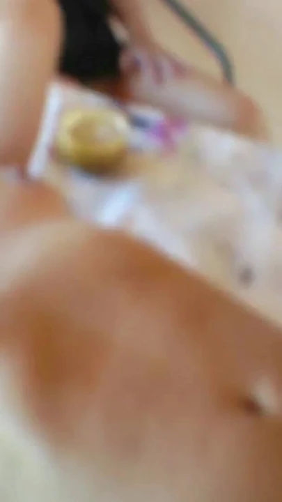 Momento imperdível de "ALEMÃ MILF MEIA-IRMÃ FODE SEU NAMORADO E ELA DEVE ASSISTIR"