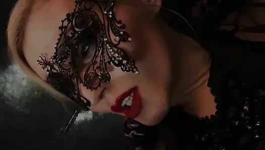 Aşırı dozda solucan külotlu çorap