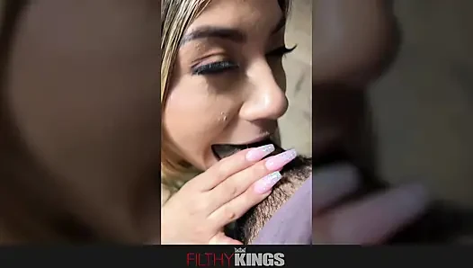 FILTHY KINGS - XxLayna Marie riskiert alles beim ficken in der Garage