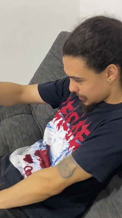 Ditangkap dengan gambar ibu tirinya! | Klip 1