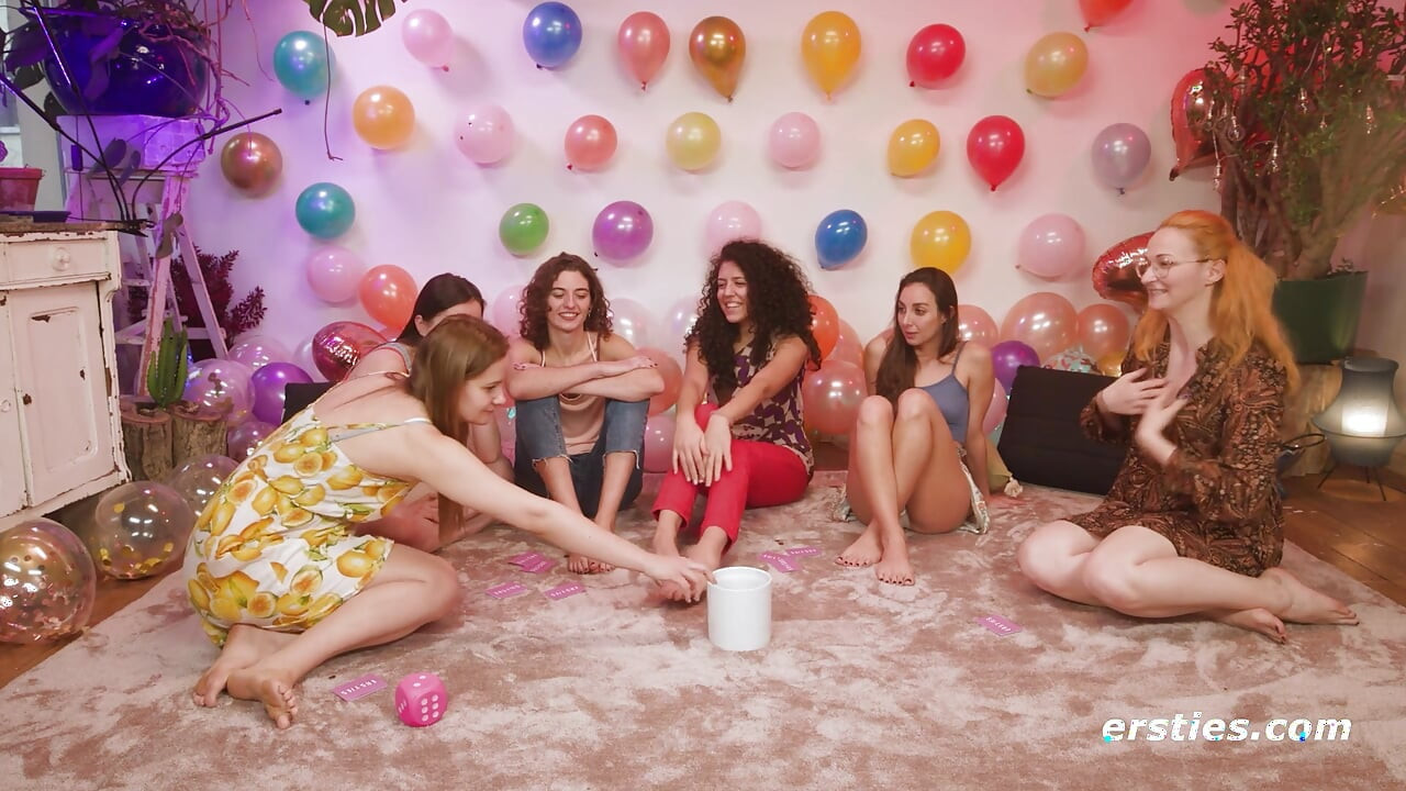 Tetas - especial dare ring - el hielo se rompe y la diversión realmente comienza (ep 2 de 4)