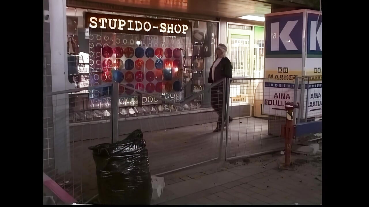 Des seins rebondissent sauvagement