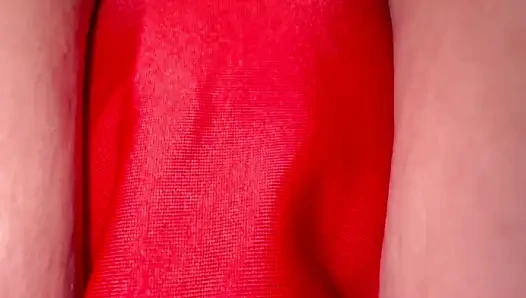 Karımı en sevdiğim kırmızı ipli bikiniyle sikiyorum