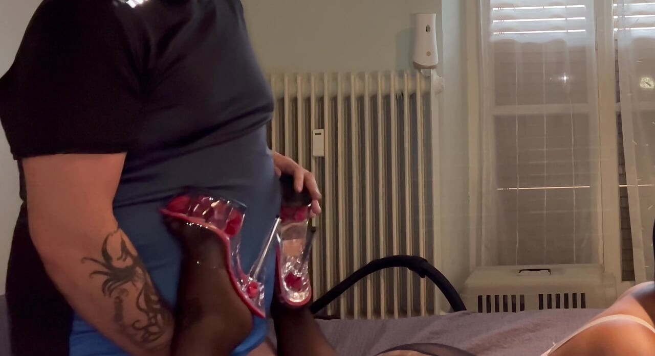 Cum on my ass fetishist I'm your slut