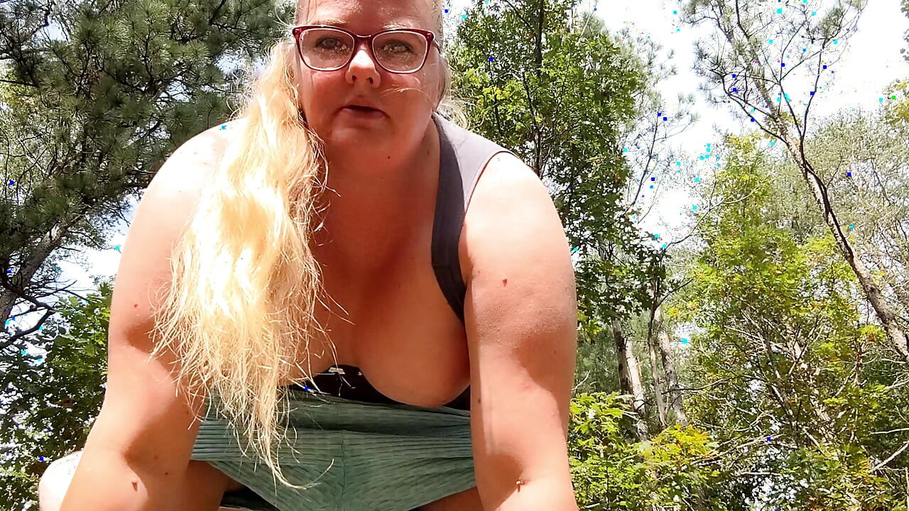 Dulces aventuras de verano y sexo al aire libre