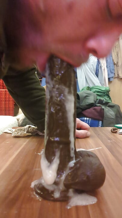 Eines meiner frühen dildo-halsfick-video