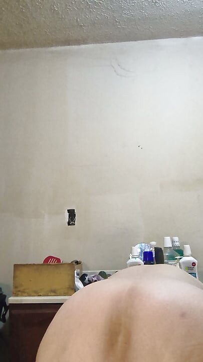 Twerking N Squirting Slut