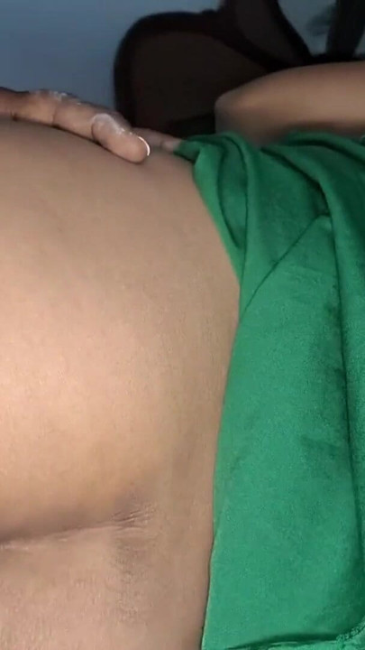 Indian desi hauswaif Rani bhabhi ki chudayi devar ne bhabhi ko ghodi bana ke choda | Clip 1