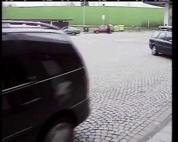 Cewek-cewek amatir jerman ini saling jilat satu sama lain di sini
