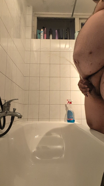 Me pissing on a horny night