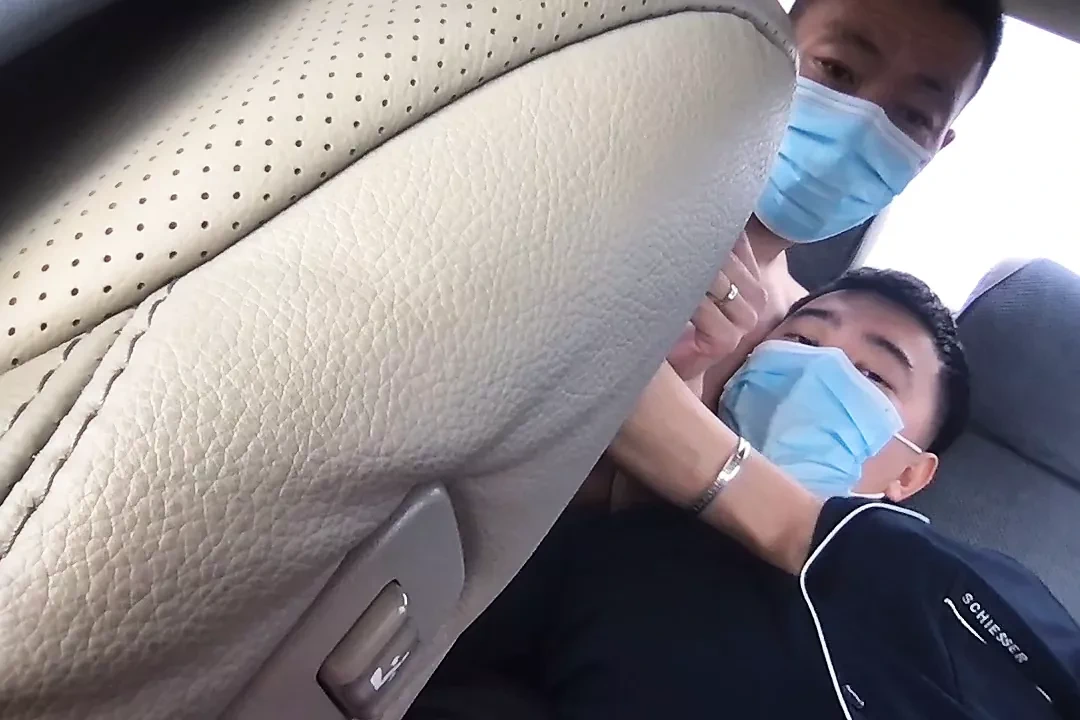 Big boy ass fucked hard and rough in car