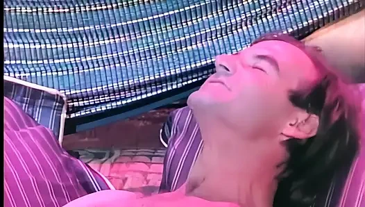 Майк Хорнер — настоящая жадная шлюха