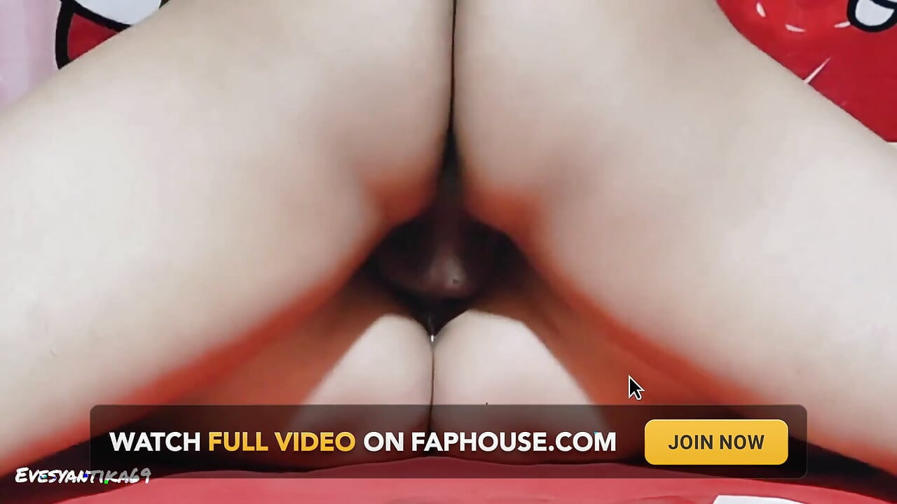 최신 포르노 비디오. 내 보지에 3번 사정할 때까지 내 보지 따먹기